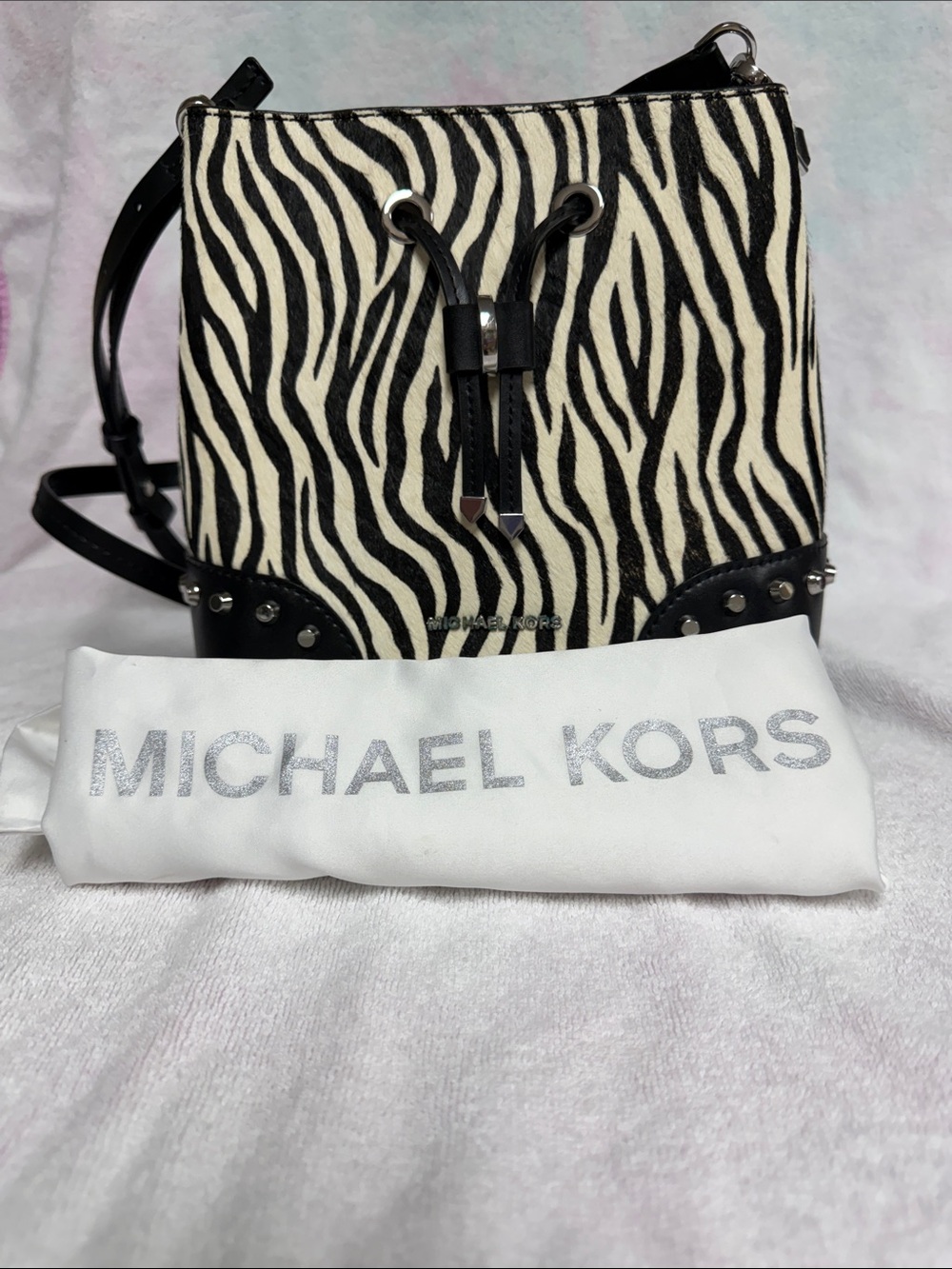 Michael Kors Black & White Zebra-Print Drawstring Crossbody - Picture 3 of 9